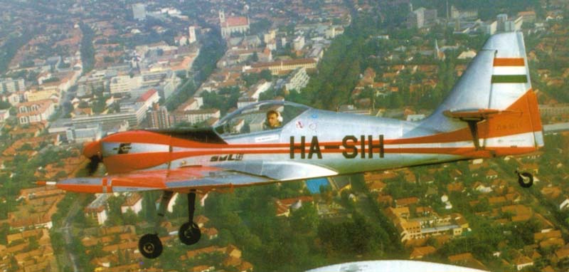 Kép a HA-SIH lajstromú gépről.