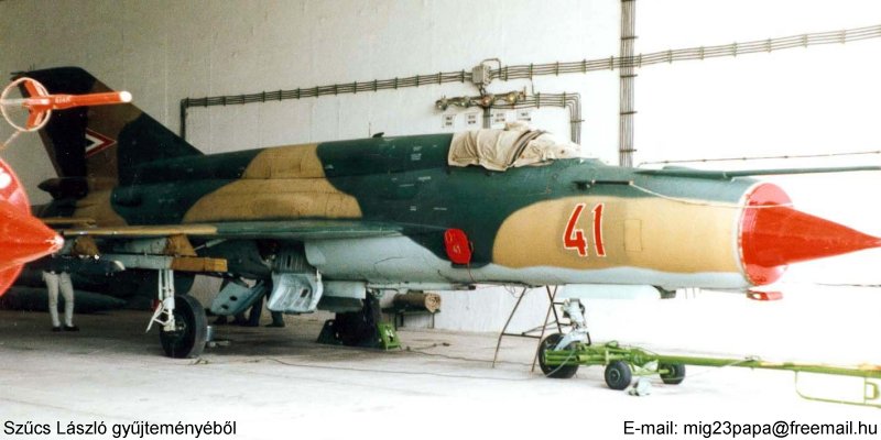 Kép a Mikojan-Gurjevics MiG-21 típusú, 41 oldalszámú gépről.
