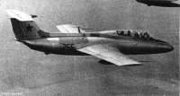 1. kép a Aero L-29 Delfín típusú, 255 oldalszámú gépről.